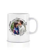 Personalizovaný klasický bílý keramický hrníček 300 ml s květinovým orámováním Personalizovaný klasický bílý keramický hrníček 300 ml s květinovým orámováním
