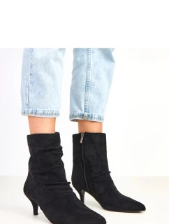 Boty na podpatku model 217914 Solea