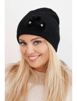 Dámská čepice s ozdobnými chlupatými květinami elegantní černá