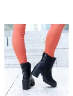 Boty na podpatku model 204766 Solea Boty na podpatku model 204766 Solea