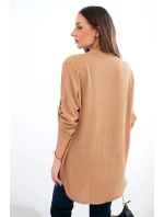 Halenka s delšími zády camelová