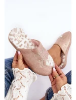 Růžové dámské lesklé pantofle Geraja Růžové dámské lesklé pantofle Geraja