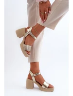Zazoo 40386 Dámské Kožené Sandály Na Klínu Zlaté