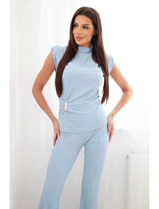 Dámský komplet s nařasenou halenkou a širokými kalhotami modrý Dámský komplet s nařasenou halenkou a širokými kalhotami modrý