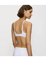 Podprsenka bez kostic - Modern Lace+Cotton: tvarování s bavlněným pohodlím Triumph Podprsenka bez kostic - Modern Lace+Cotton: tvarování s bavlněným pohodlím Triumph