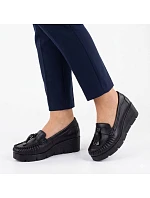 Černé mokasíny Vinceza 39990 kožené polobotky na podpatku