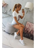 Halenka s ženskou grafikou bílá Halenka s ženskou grafikou bílá