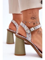 Kožené sandály na podpatku Maciejka 06029-24 bílo-zelené Kožené sandály na podpatku Maciejka 06029-24 bílo-zelené