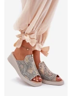 Dámské sandály na klínu se zipem zvířecí vzor béžové Irriva