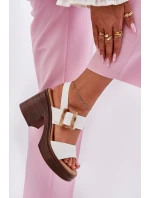 Dámské sandály na masivním podpatku a platformě Bílé Vinceza 17387