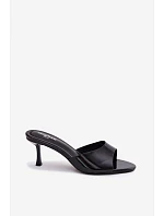 Sandály z umělé kůže na jehlovém podpatku Zlaté Melissea