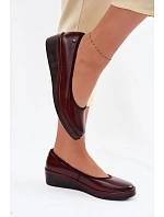 Kožené dámské polobotky na platformě Vinceza 39987 bordó