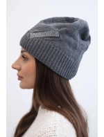 Dámská zimní vlněná čepice s ozdobným páskem z krystalů K402 grafitová