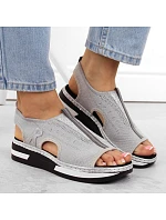 Pohodlné nazouvací sandály Rieker W RKR686 metallic