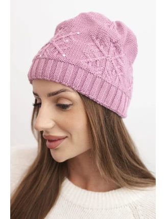 Dámská zimní čepice z vlny a dekorativním pletením s perličkami K470 tmavě růžová