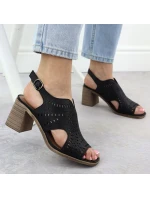Dámské ažurové sandály na podpatku černé Jezzi 24125