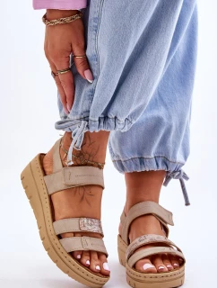 Dámské kožené sandály se suchým zipem Béžové Fresh Look