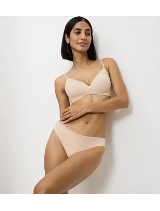 BODY MAKE-UP ESSENTIALS - Podprsenka s polstrováním: hladká silueta Triumph