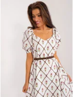 LK SK 509406 šaty.31 bílo-hnědá LK SK 509406 šaty.31 bílo-hnědá