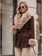 Płaszcz damski dwurzędowy z odpinanym kołnierzem brązowy FashionStreet TY6079 Płaszcz damski dwurzędowy z odpinanym kołnierzem brązowy FashionStreet TY6079