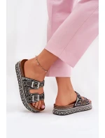 Sandály se zdobením a sponami na platformě černé Mellene