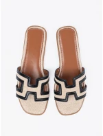 Praktické  nazouváky dámské černé na plochém podpatku