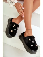 Dámské Kožené Pantofle Na Silné Podešvi S Připínáčky Černé Zintoria