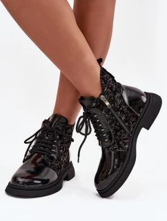 Lakované dámské kotníkové boty s podšívkou D&A CR52-613 Černé