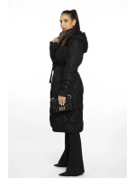 Černá dámská zimní prošívaná dlouhá bunda s kapucí Ann Gissy (AG9-9001)