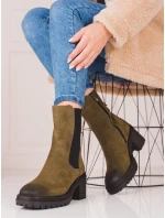 Zajímavé dámské kotníčkové boty hnědé na širokém podpatku Zajímavé dámské kotníčkové boty hnědé na širokém podpatku