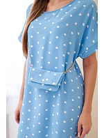 Dámské šaty s puntíky s krátkým rukávem a s kabelkou modrá