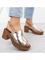 Dámské zlaté sandály na jehlovém podpatku M.Daszynski MR23126-7