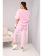Dámská viskózová souprava s máslovým efektem s krátkým rukávem a kalhotami s ohrnutými nohavicemi světle růžová