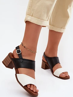 Sandály na podpatku model 227912 Step in style