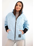 Dámská jarní prošívaná bunda s ozdobnou ražbou a zipem modrá