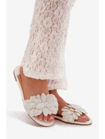 Dámské ploché s ozdobou bílé Grelora