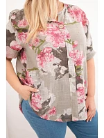 Dámská bavlněná halenka ve velikosti Plus s výstřihem do V v květinovém vzoru fango Dámská bavlněná halenka ve velikosti Plus s výstřihem do V v květinovém vzoru fango