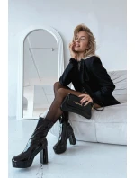 Lakované dámské kotníkové boty na platformě a klínovém podpatku černé Calvessa