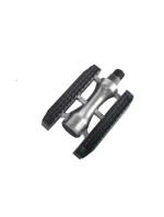 Vintage pedály z oceli a gumy