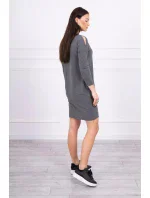 Šaty s potiskem Honey girl v grafitové barvě