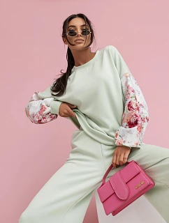 Ležérní souprava s buffovými rukávy a širokými nohavicemi (557)