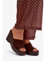 Ženské pantofle na platformě čokoládové Ravelia
