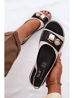 Kožené dámské sandály s ozdobou D&A GR61-5932 Béžové