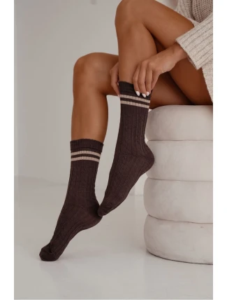 Ženské ponožky s copem a hnědými pruhy Ženské ponožky s copem a hnědými pruhy