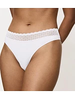 FEEL OF MODAL – Hedvábné string brazilky se šňůrkami Triumph FEEL OF MODAL – Hedvábné string brazilky se šňůrkami Triumph