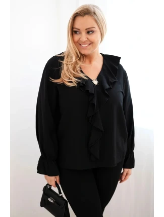 Dámská viskózová blůza Plus Size s volánem a ozdobnou broží černá