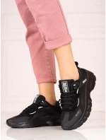 Praktické  tenisky černé dámské bez podpatku