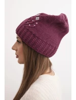 Dámská zimní čepice s vlnou zdobená flitry a pletením K473 tmavě fialová