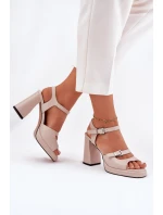 Dámské Kožené Sandály Na Podpatku Vinceza 77110 Béžové