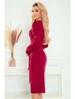 409-1 Elegantní šaty EDITTA s výstřihem a nárazníky - bordó 409-1 Elegantní šaty EDITTA s výstřihem a nárazníky - bordó